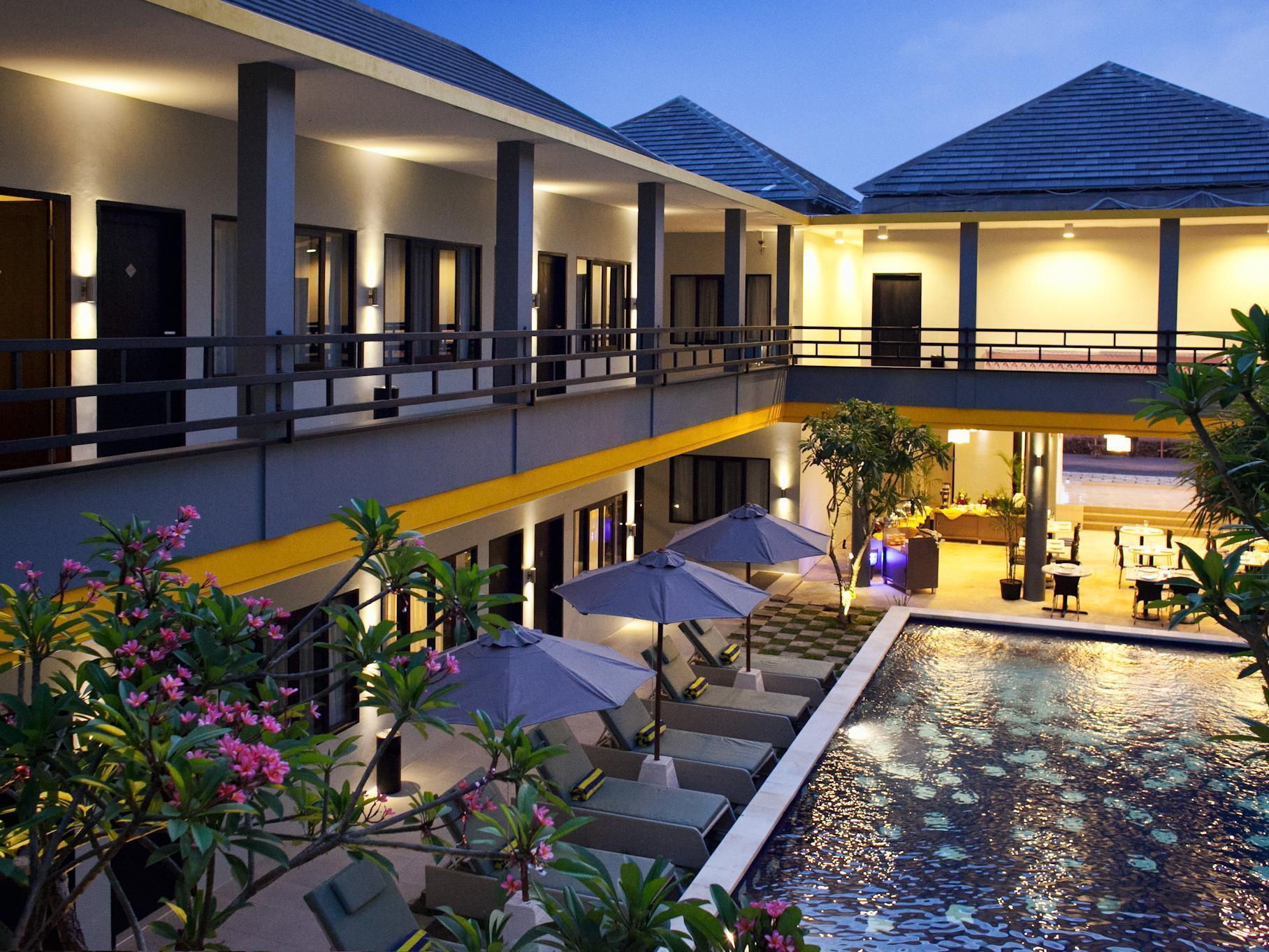 Palloma Hotel Kuta Kuta Lombok Exterior foto