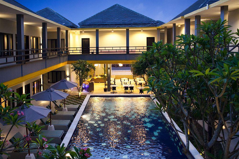 Palloma Hotel Kuta Kuta Lombok Exterior foto