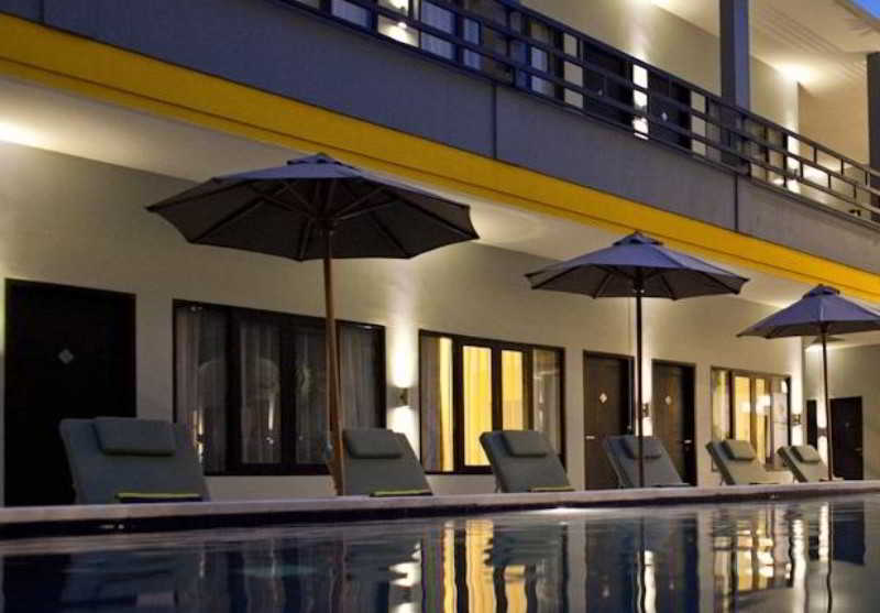 Palloma Hotel Kuta Kuta Lombok Exterior foto