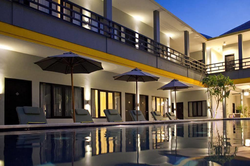 Palloma Hotel Kuta Kuta Lombok Exterior foto